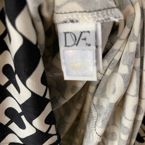 Diane von Furstenberg 100% silk chain link print dress size 14 - Picture 5 of 8